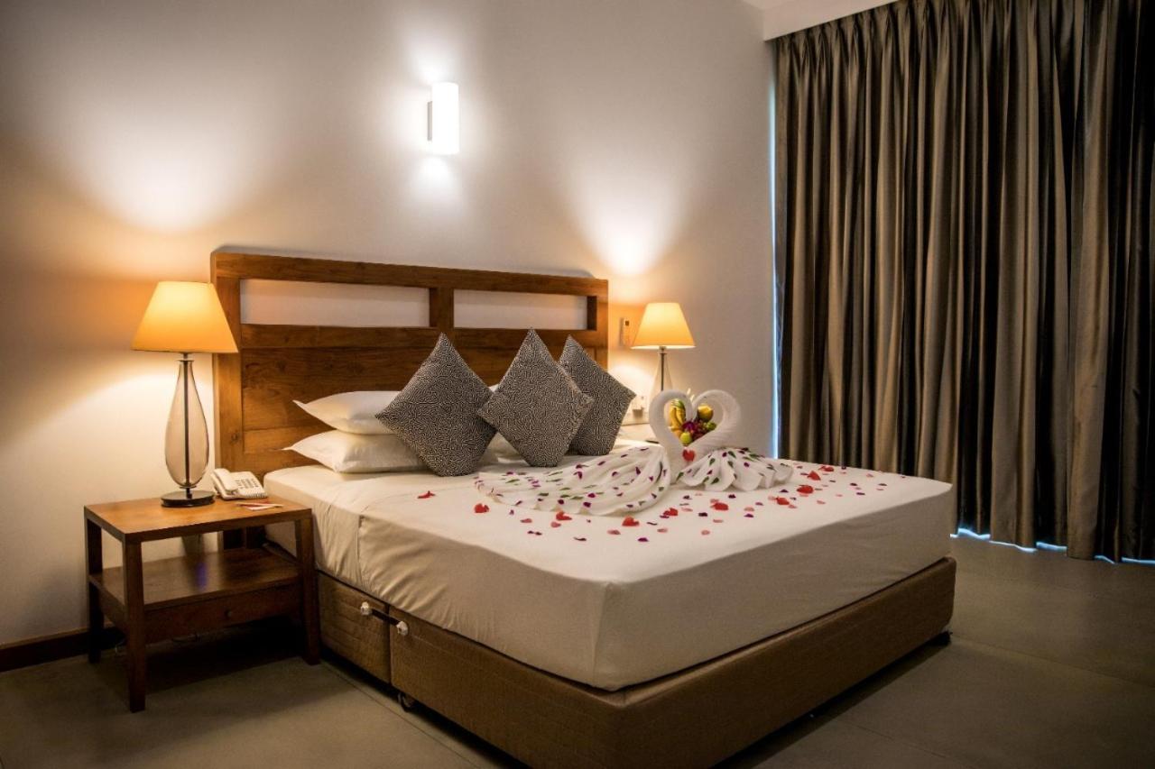 Manthila Hotel Anuradhapura Eksteriør bilde